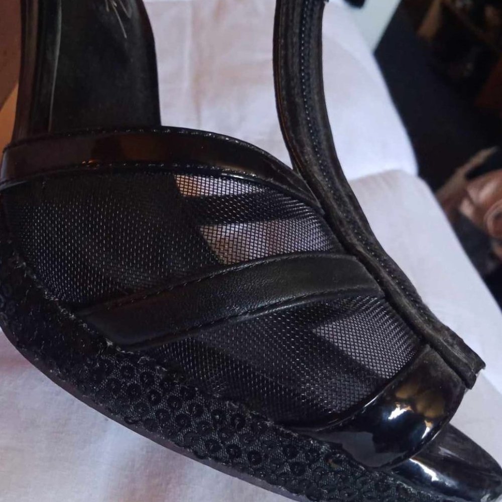 Shoes of Prey Deluxe Custom sequins zipper T-bar sexy black heels - Picture 7 of 7